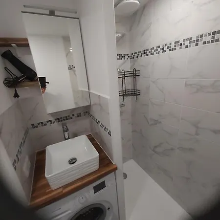 Résidence Le Miroir De La - Vue De 20m2 à