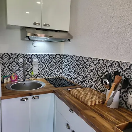 Appartement Résidence Le Miroir De La - Vue De 20m2 à Saint Aygulf