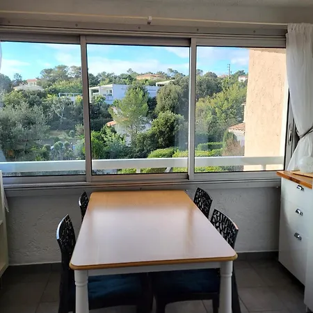 Résidence Le Miroir De La - Vue De 20m2 à *